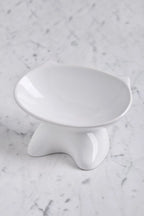 Ergonomik Eğimli Yüksek Seramik Kedi Mama Kabı - Ortopedik, Bıyık Dostu Tasarım - Siyah & Beyaz Renk Seçenekli - Selenica