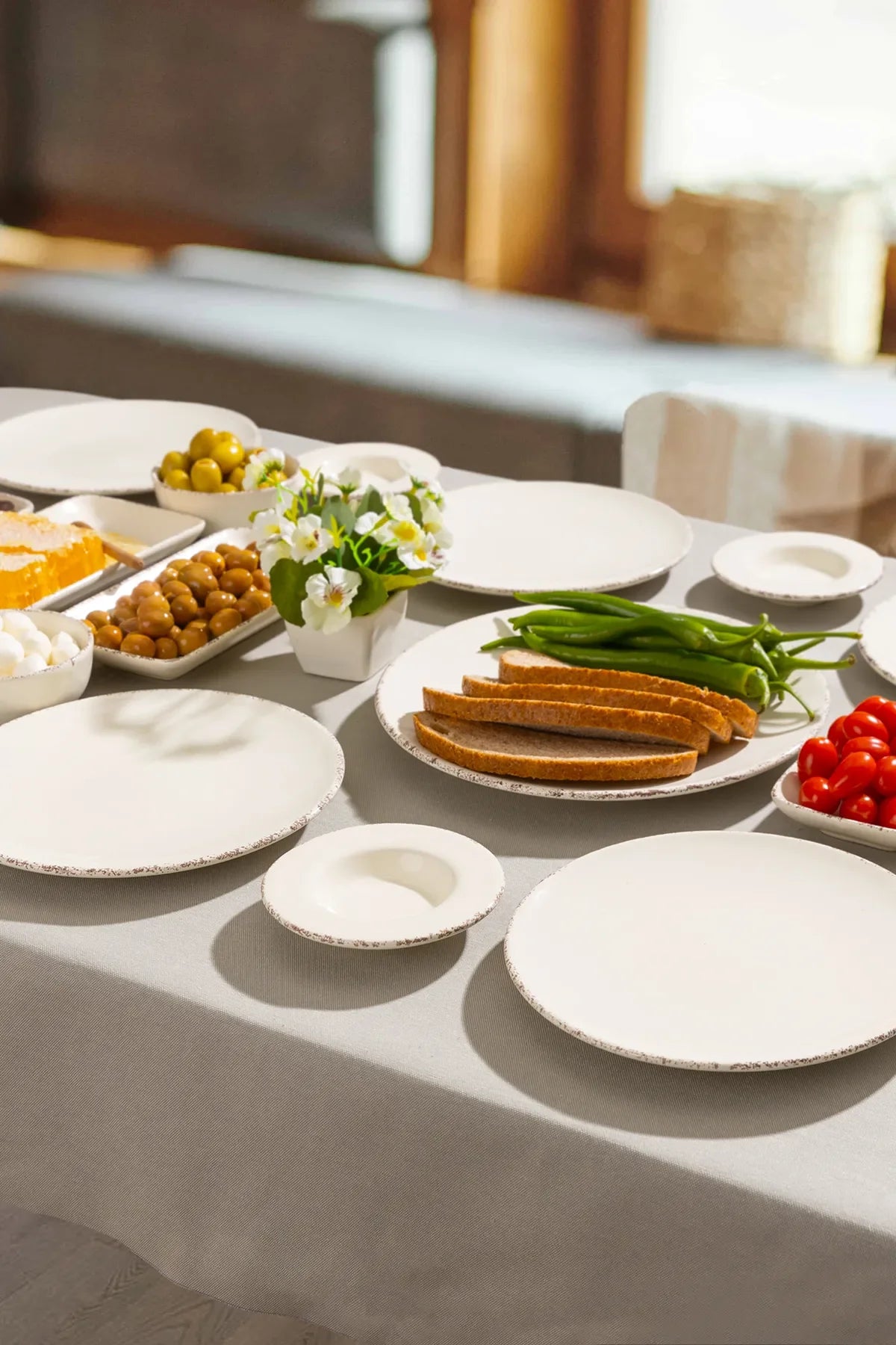 Antiquing Krem 21 Parça Kahvaltı Takımı | 6 Kişilik Lüks Seramik Sofra Seti - Selenica