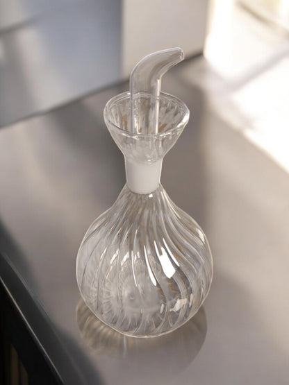 Kapaklı Cam Yağdanlık / Sirkelik (1 Litre /  Borosilikat Cam, Damlatmaz Şık Tasarım Karaf